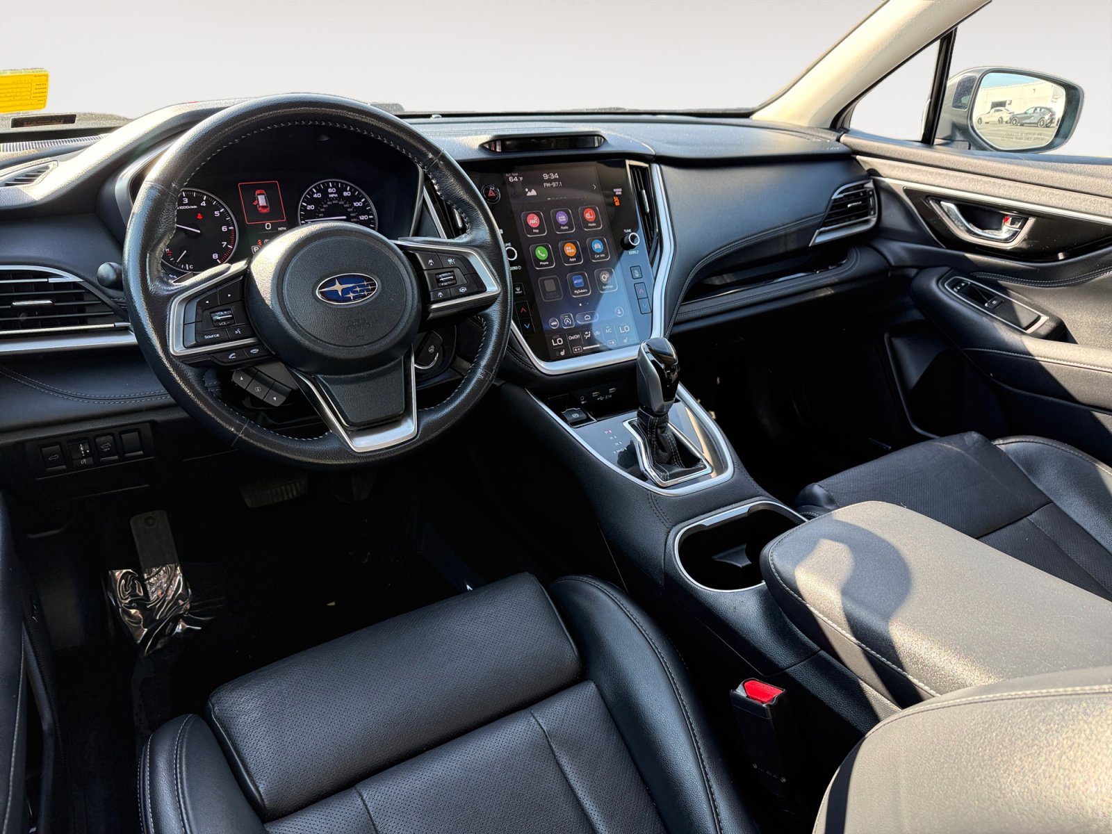 Used 2021 Subaru Outback Limited image 15