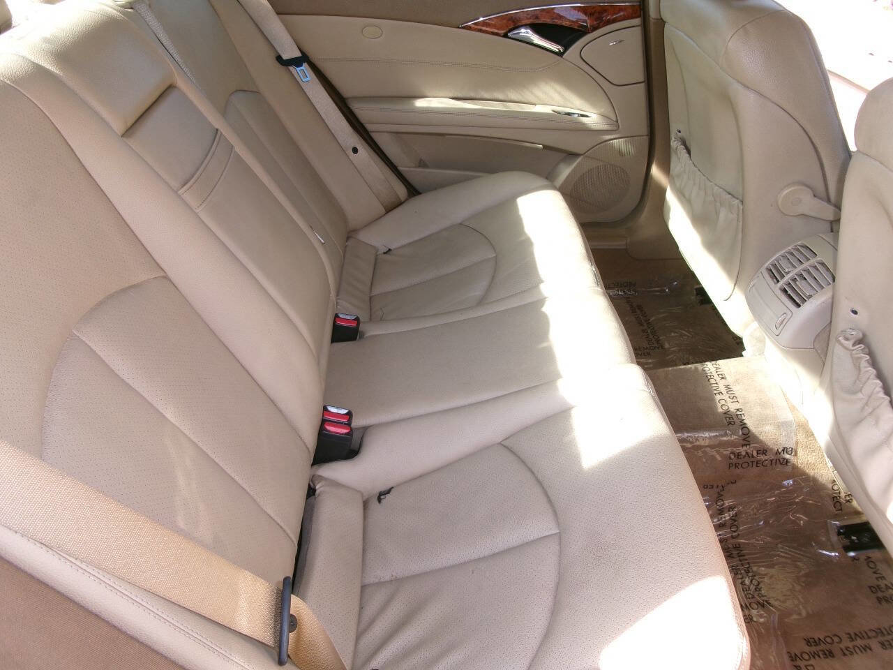 Used 2008 Mercedes-Benz E 320 BlueTEC Sedan image 16