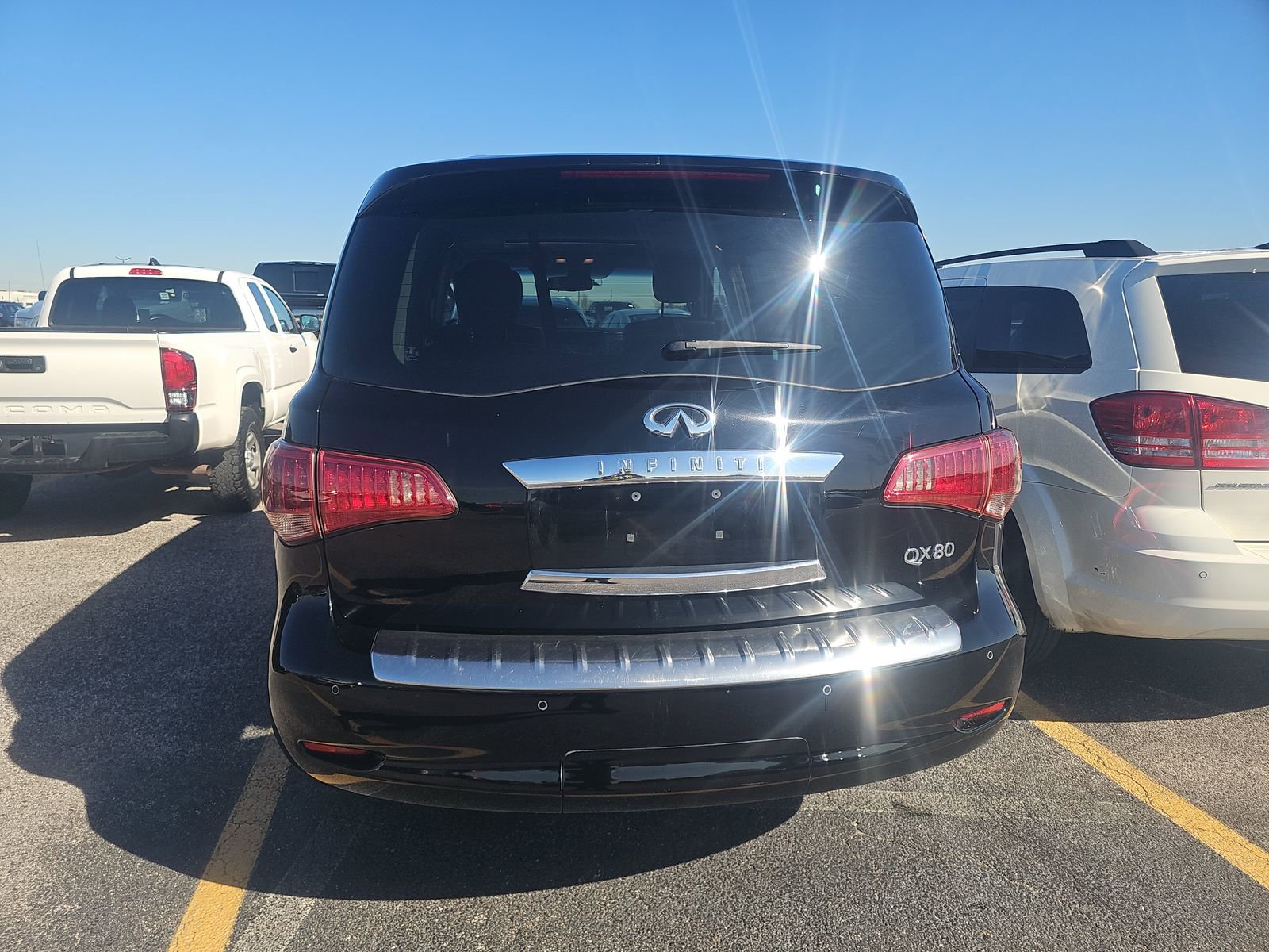 Used 2017 INFINITI QX80 2WD image 8