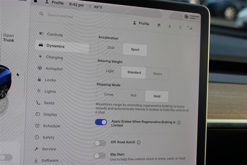 Used 2022 Tesla Model Y Long Range image 14