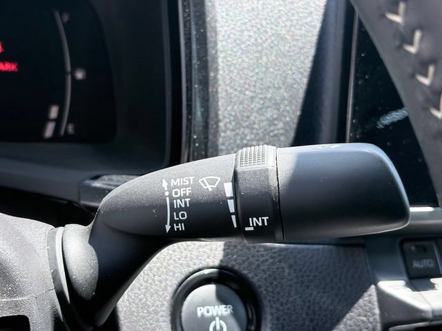Used 2025 Toyota Camry SE FWD image 16