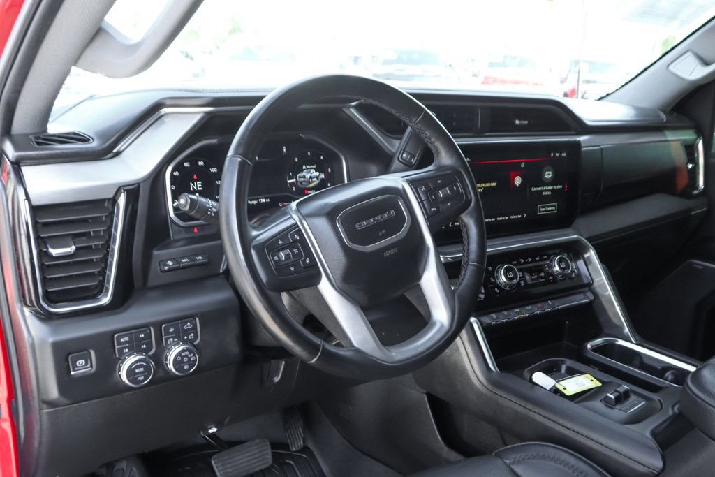 Used 2024 GMC Sierra 3500 Denali w/ Denali Reserve Package AWD/4WD image 18