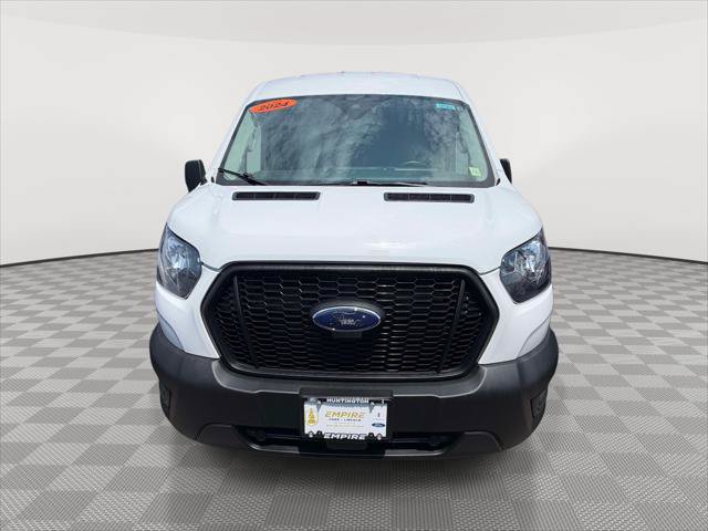 Used 2024 Ford Transit 250 148 Medium Roof Extended AWD w/ Load Area Protection Package image 3