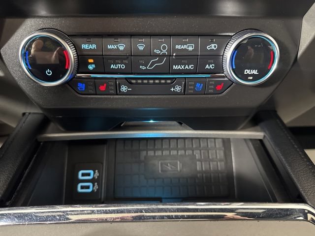 Certified 2019 Ford Expedition Max XLT w/ Equipment Group 202A AWD/4WD image 17