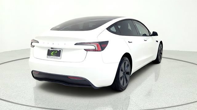 Used 2025 Tesla Model 3 RWD image 8