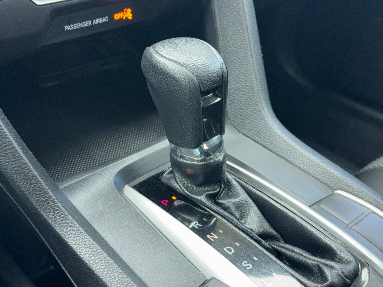 Used 2018 Honda Civic LX image 29