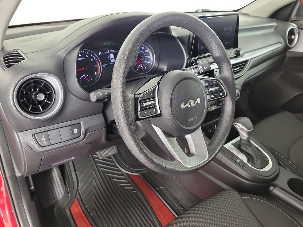 Used 2024 Kia Forte LXS FWD image 15
