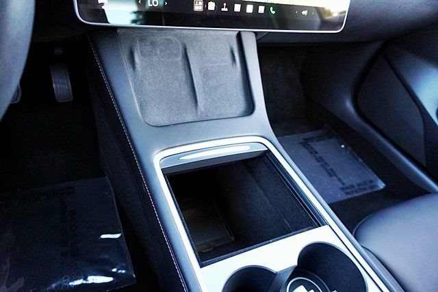 Used 2023 Tesla Model 3 Standard Range RWD image 34