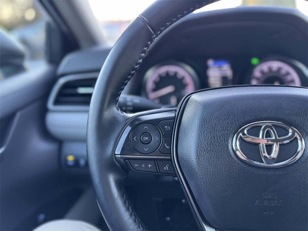 Used 2022 Toyota Camry SE image 20