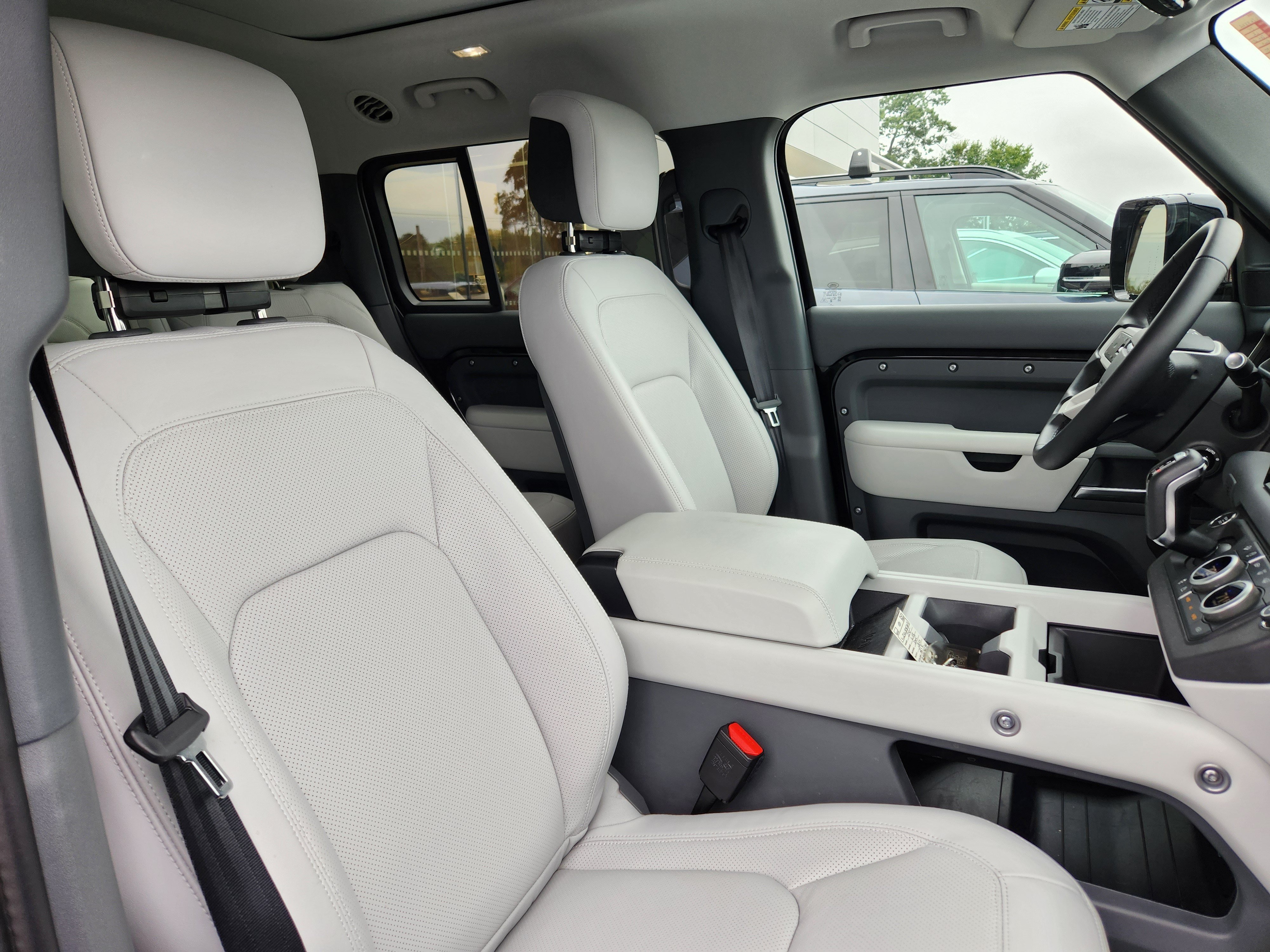 Certified 2025 Land Rover Defender 130 S AWD/4WD image 17