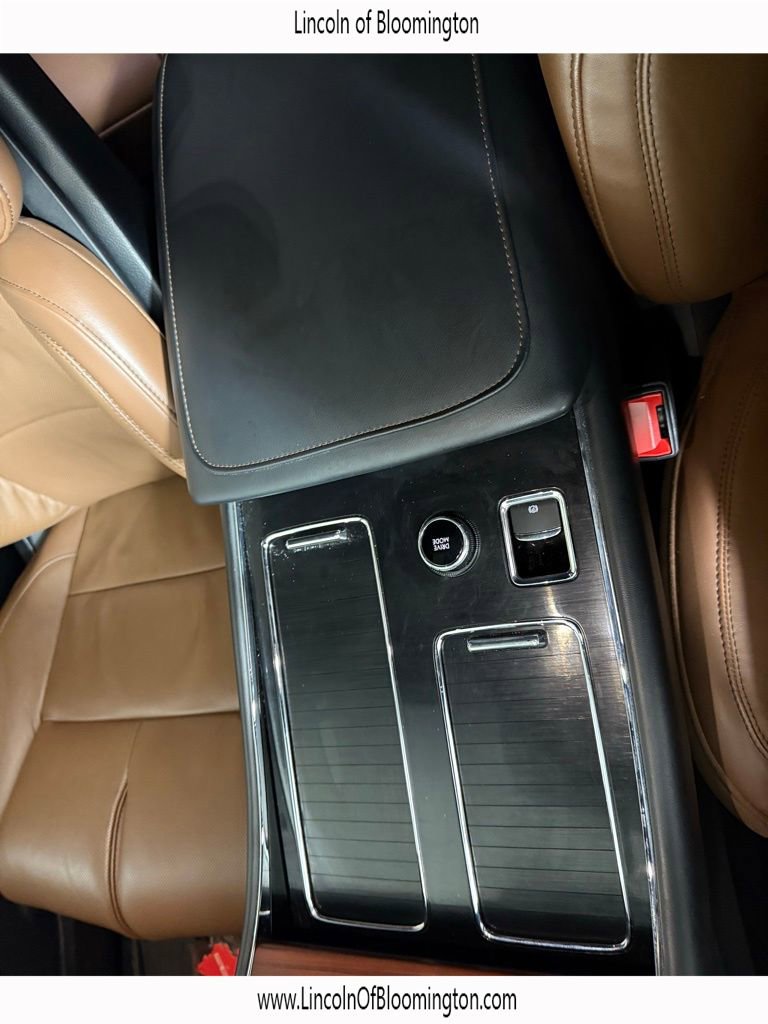 Certified 2022 Lincoln Aviator Reserve w/ Equipment Group 201A image 25