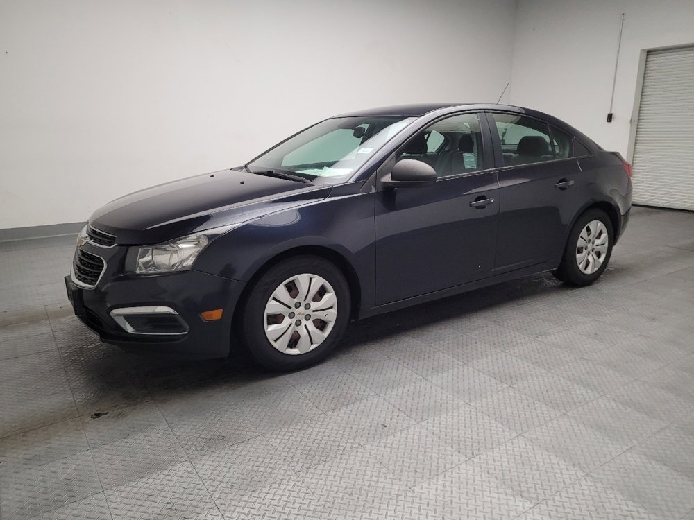 Used 2016 Chevrolet Cruze LS image 2