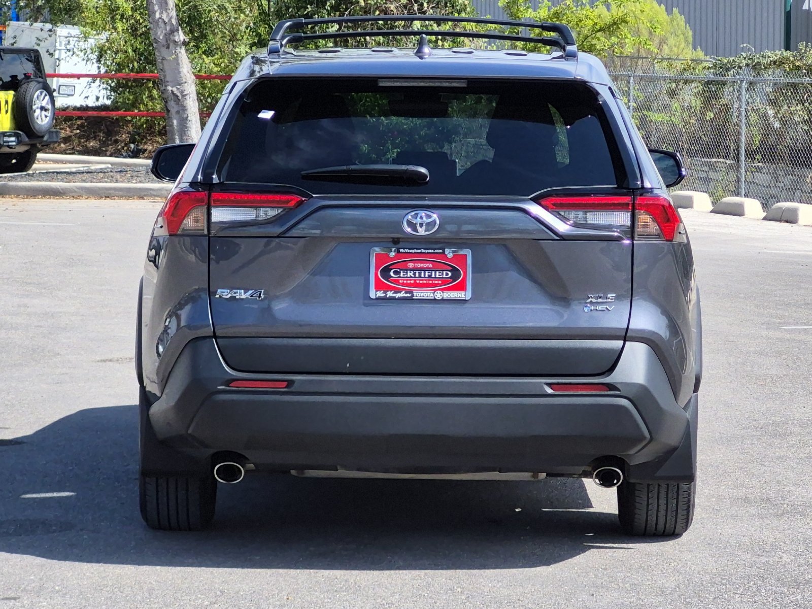 Certified 2025 Toyota RAV4 XLE w/ Convenience Package AWD/4WD image 4