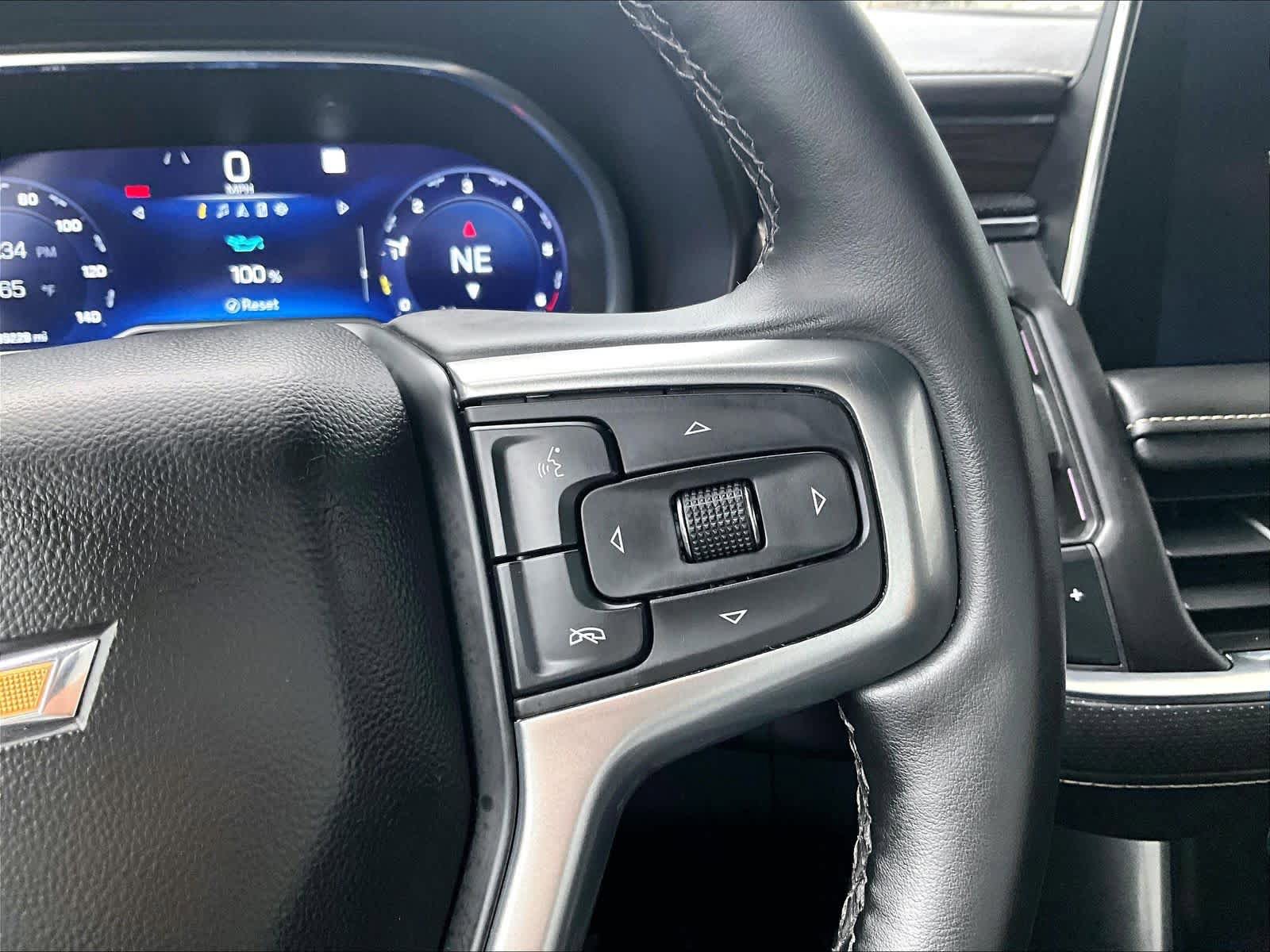 Used 2023 Chevrolet Tahoe Premier w/ Premium Package AWD/4WD image 25