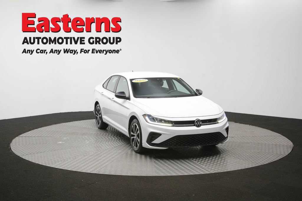 Used 2025 Volkswagen Jetta Sport FWD image 49