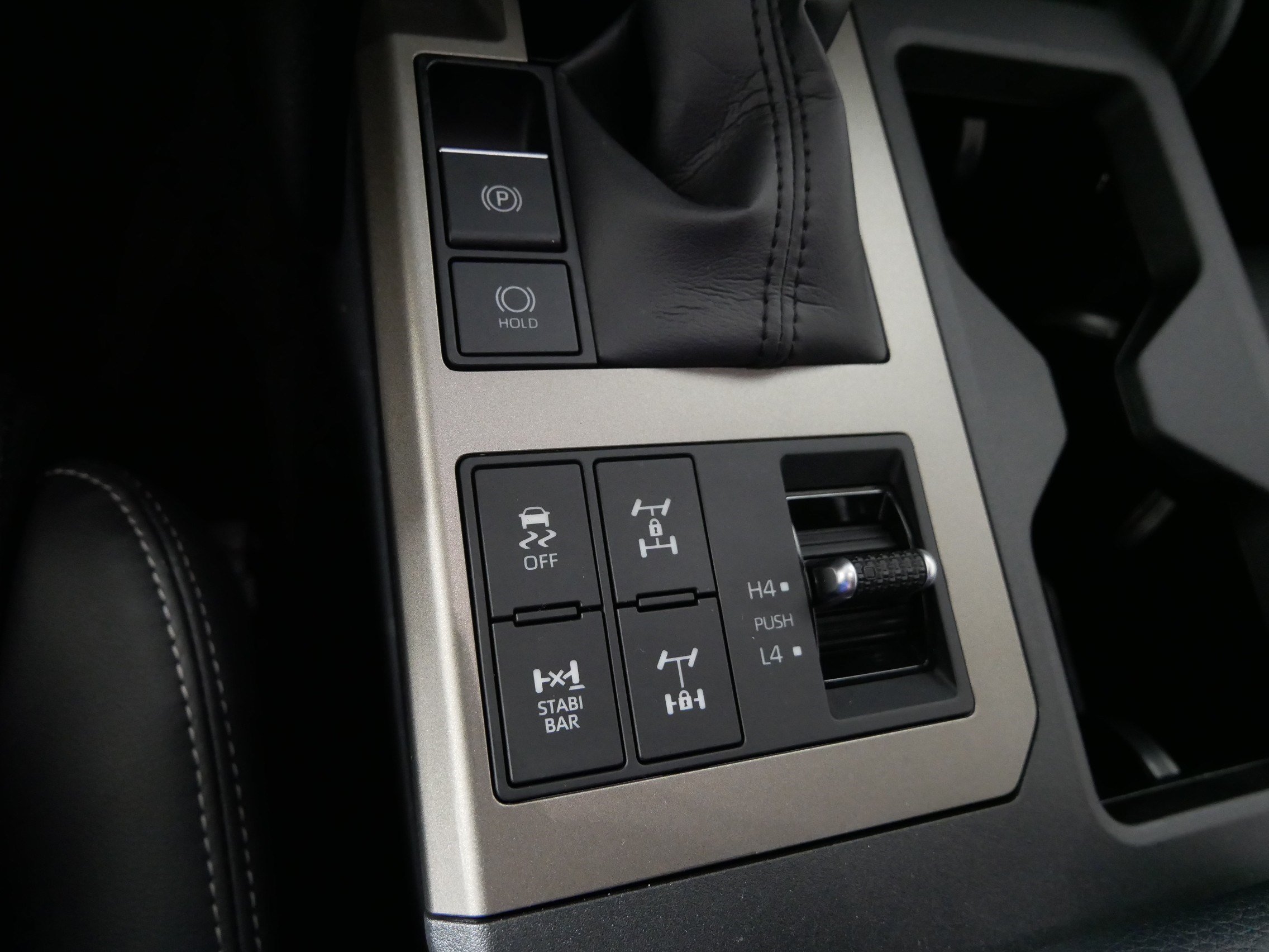 Used 2026 Toyota Land Cruiser w/ Premium Package AWD/4WD image 29