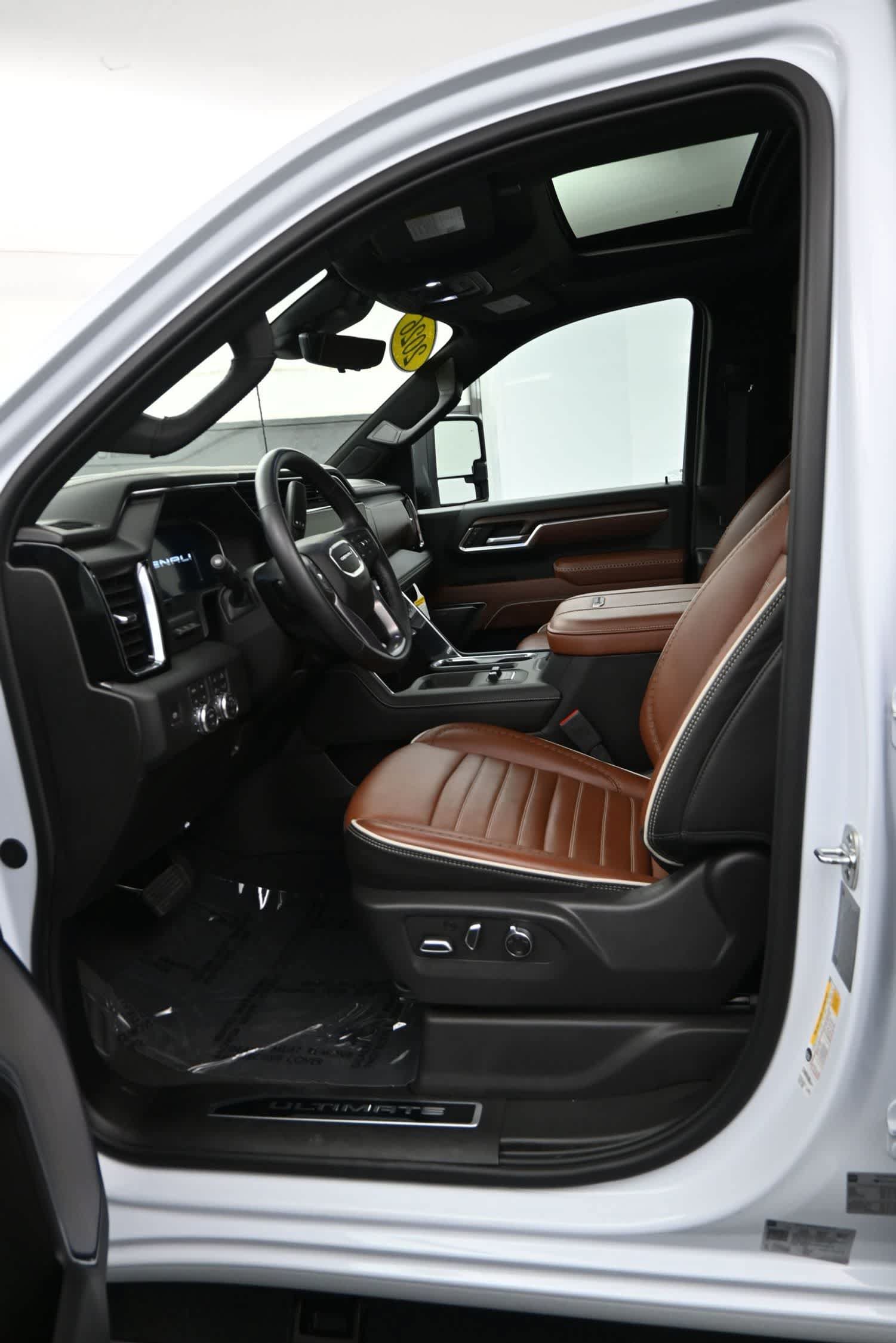 Used 2026 GMC Sierra 2500 Denali Ultimate AWD/4WD image 12
