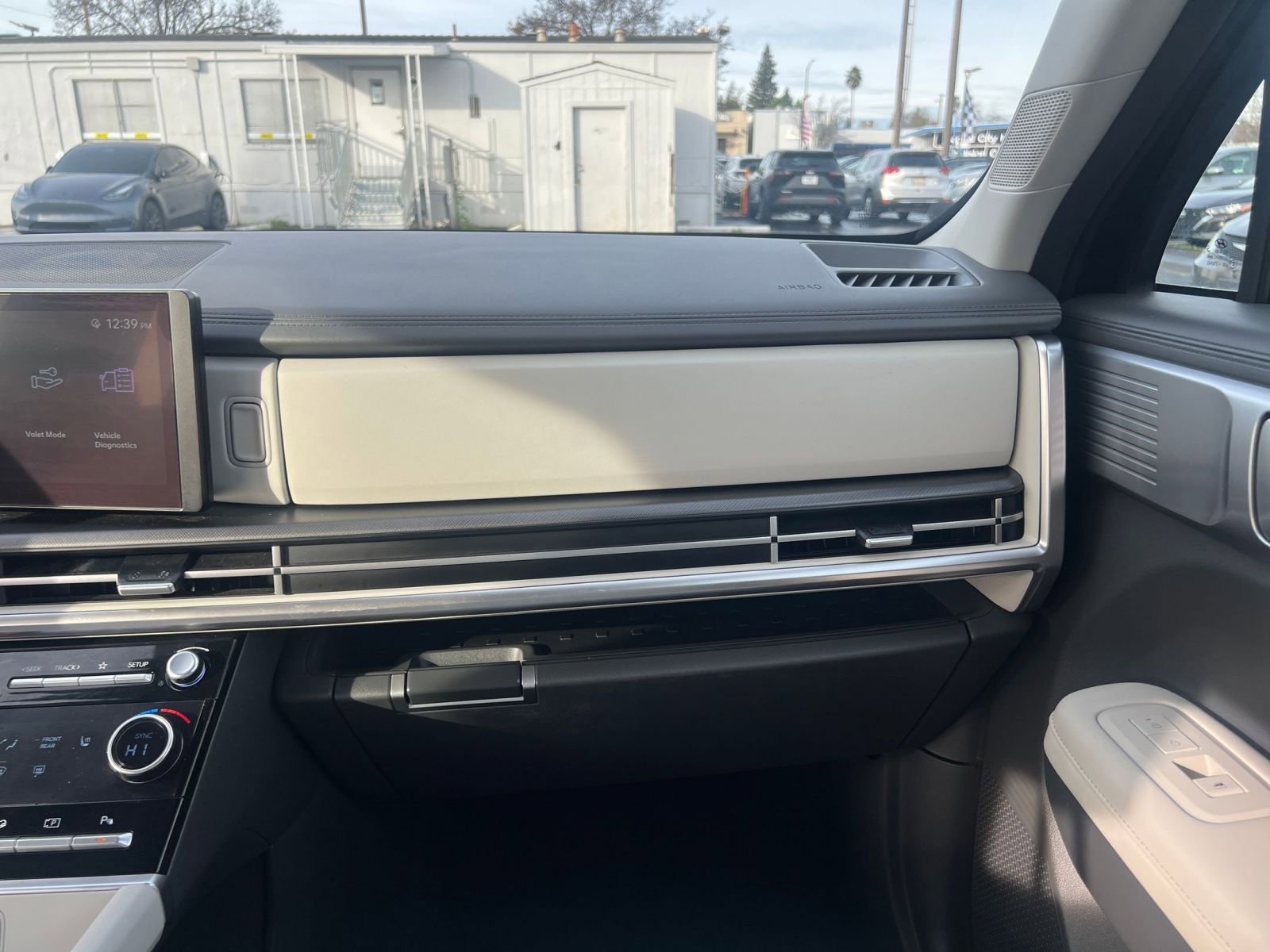 Used 2025 Hyundai Santa Fe SEL image 36