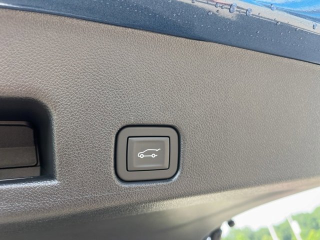 New 2026 Chevrolet Traverse LT w/ Driver Confidence Package image 8