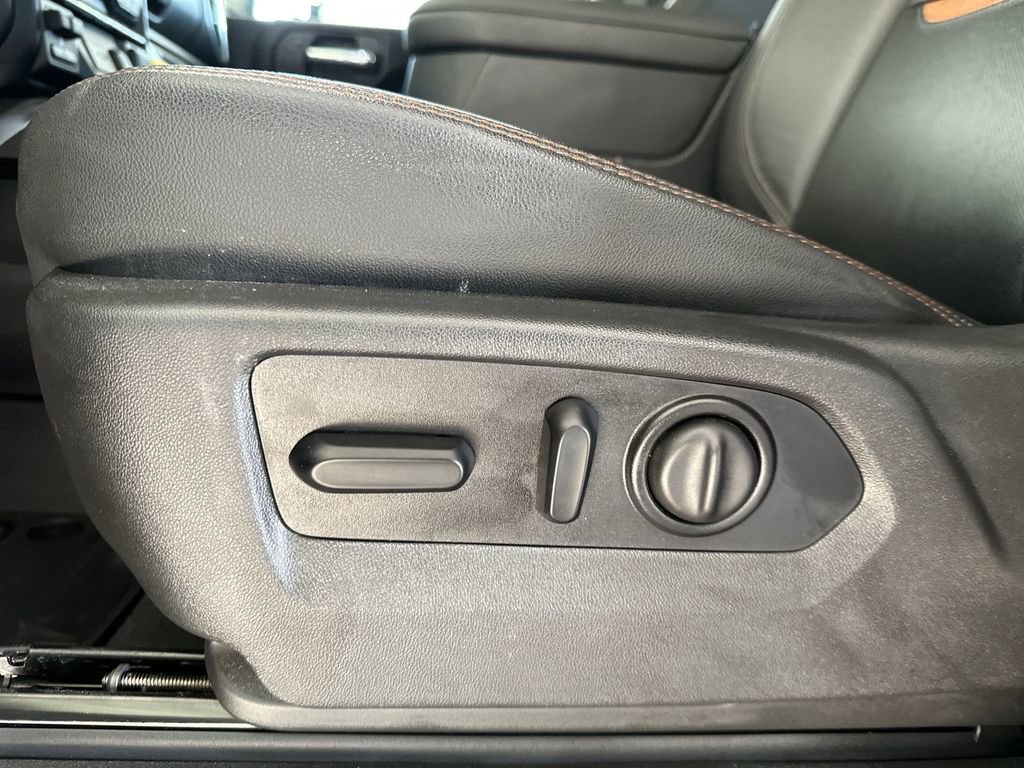 Used 2022 GMC Sierra 2500 AT4 w/ Gooseneck/5TH Wheel Package image 15