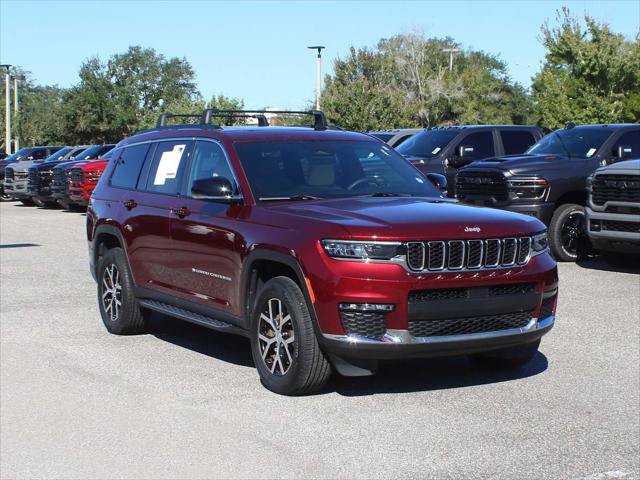 Certified 2024 Jeep Grand Cherokee L Limited AWD/4WD image 2