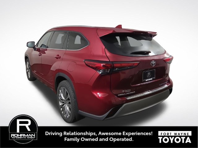 Used 2021 Toyota Highlander Platinum AWD/4WD image 9