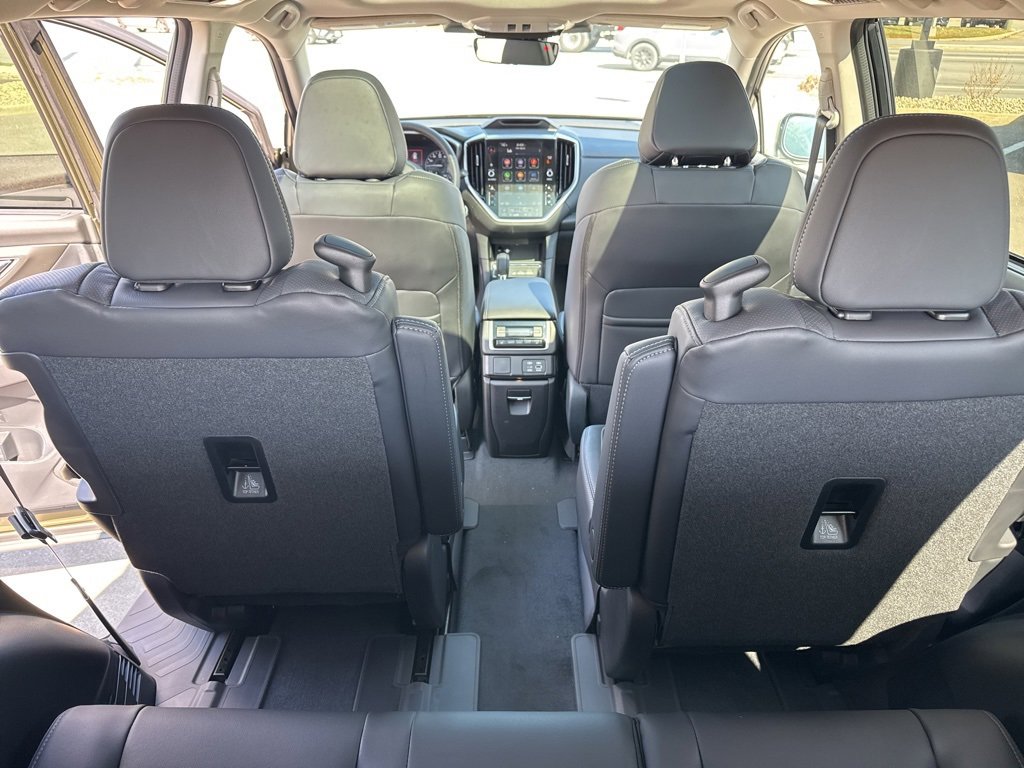 New 2025 Subaru Ascent Limited image 33