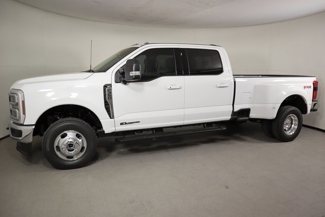 New 2026 Ford F350 XLT w/ XLT Premium Package image 8
