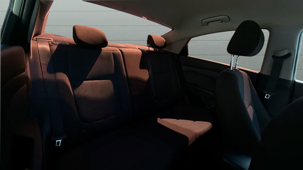 Used 2018 Hyundai Accent SEL FWD image 31