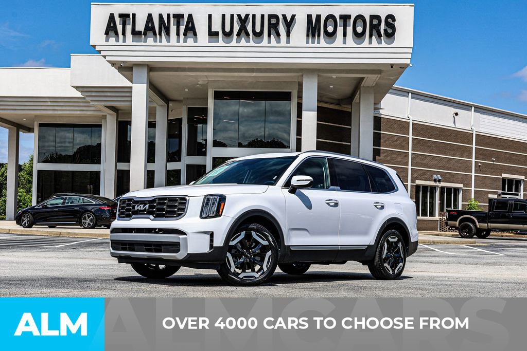 Used 2025 Kia Telluride S AWD/4WD image 3