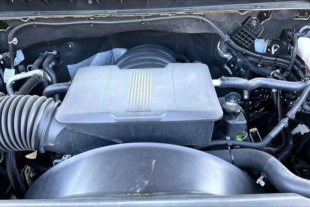 Used 2022 Chevrolet Silverado 2500 Custom AWD/4WD image 10