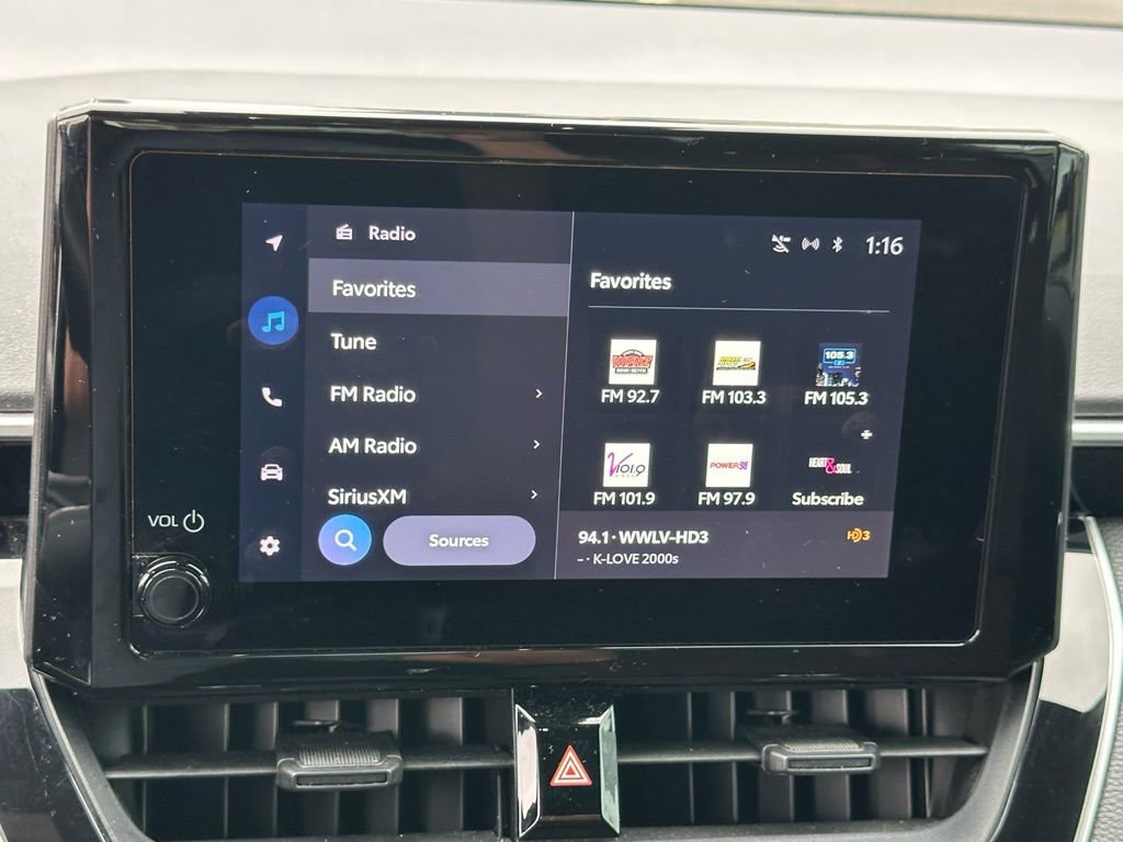 Used 2024 Toyota Corolla SE image 27