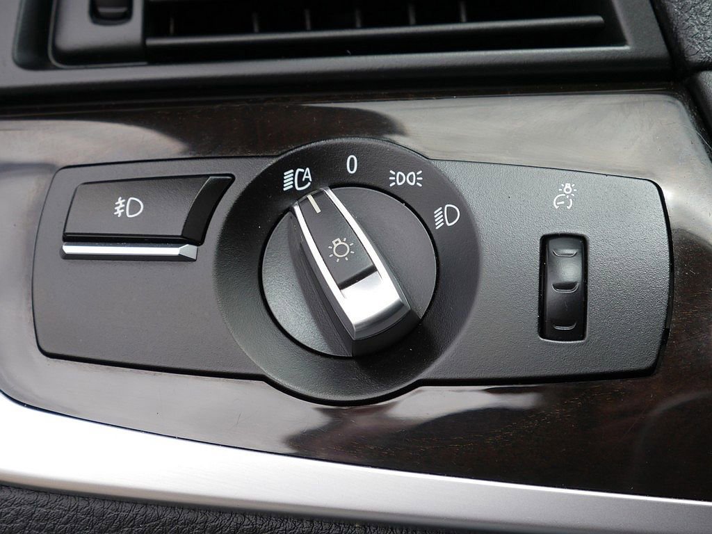 Used 2016 BMW 535i Sedan RWD image 27