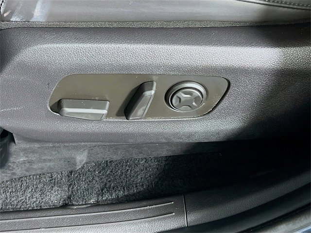 Used 2024 Kia Carnival SX image 9