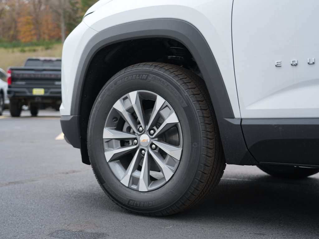 New 2027 Chevrolet Equinox LT w/ Convenience Package II AWD/4WD image 6
