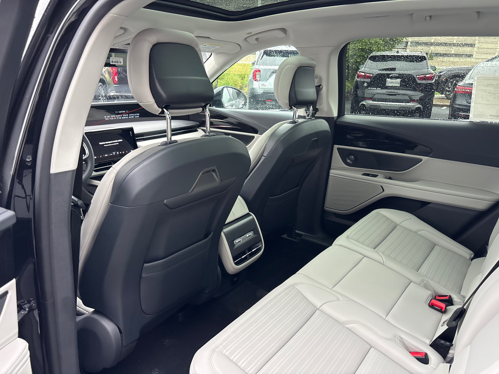 New 2026 Lincoln Nautilus Reserve AWD/4WD image 28