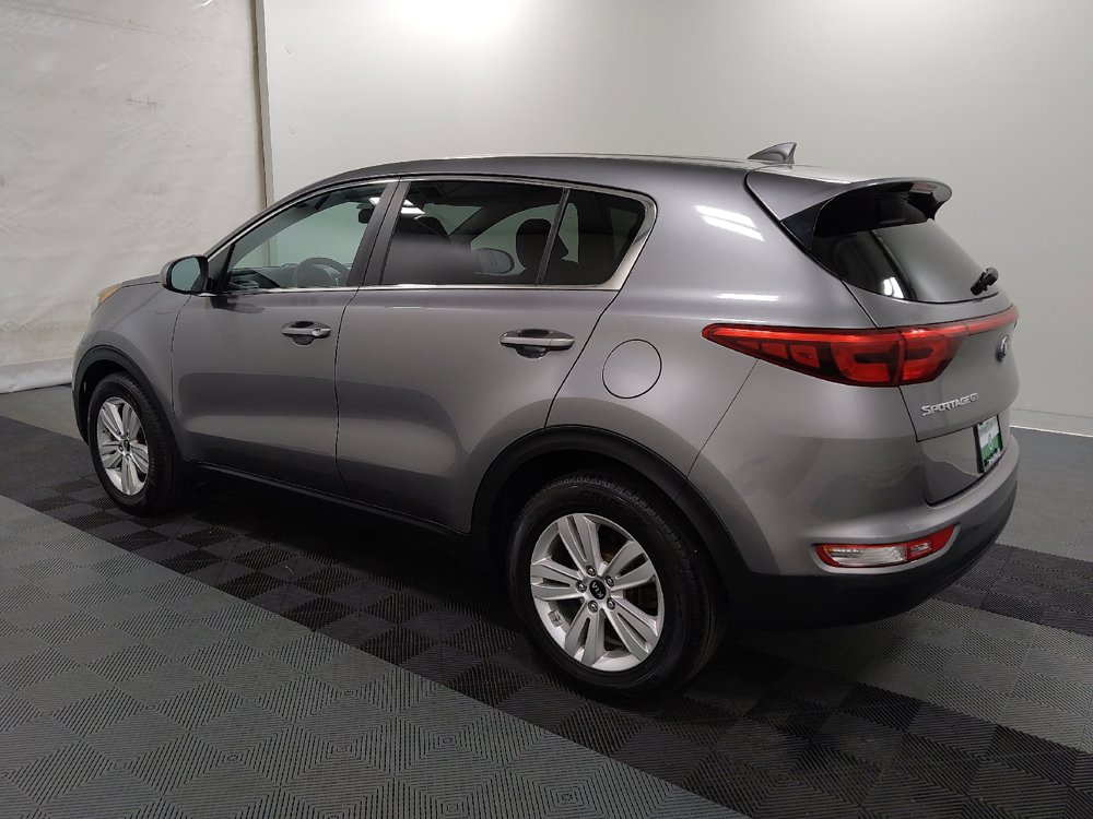 Used 2019 Kia Sportage LX FWD image 3