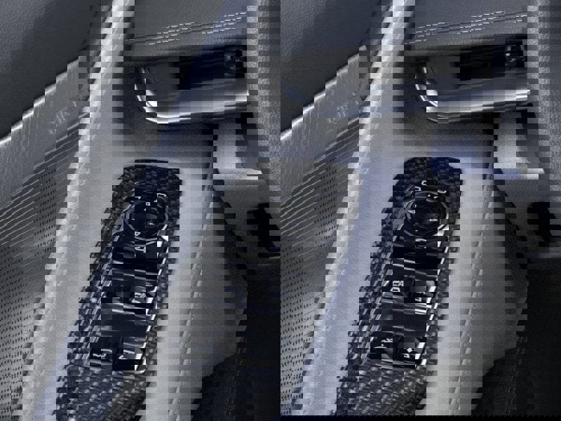 New 2025 Chevrolet Corvette E-Ray w/ Battery Protection Package image 22