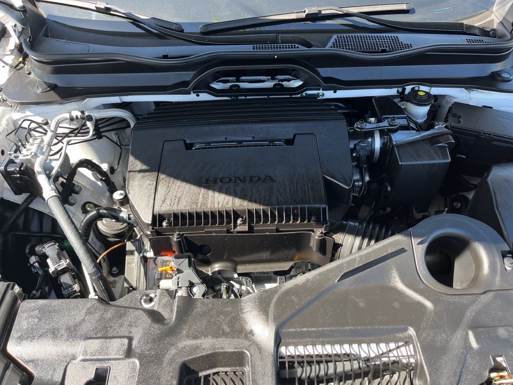 Used 2025 Honda Pilot EX-L image 17