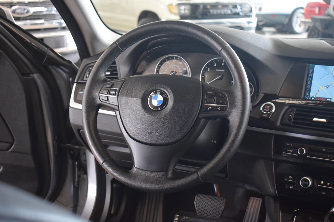 Used 2012 BMW 528i Sedan RWD image 47