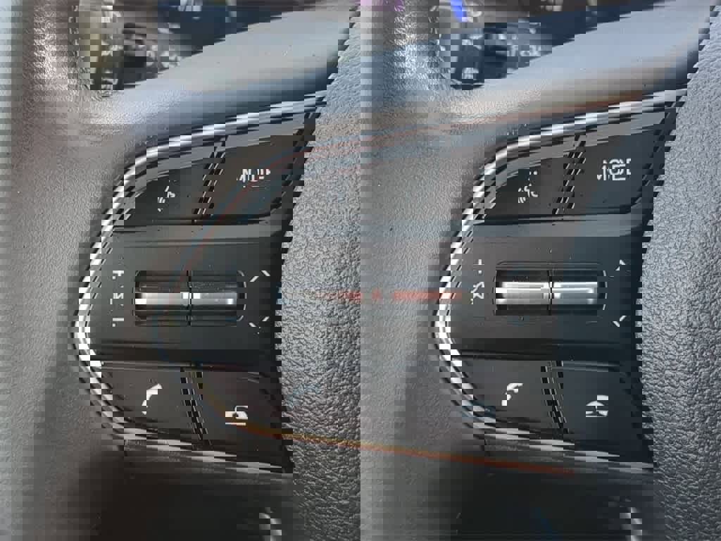 Used 2019 Hyundai Santa Fe Limited image 23