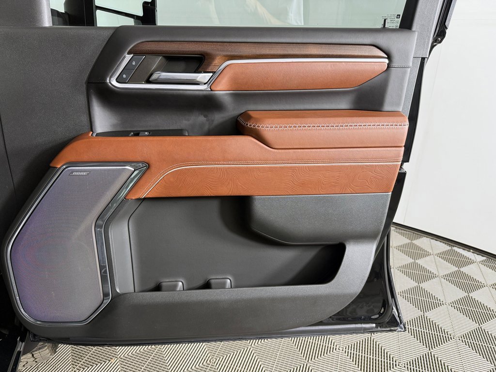 Used 2024 GMC Sierra 3500 Denali Ultimate image 23