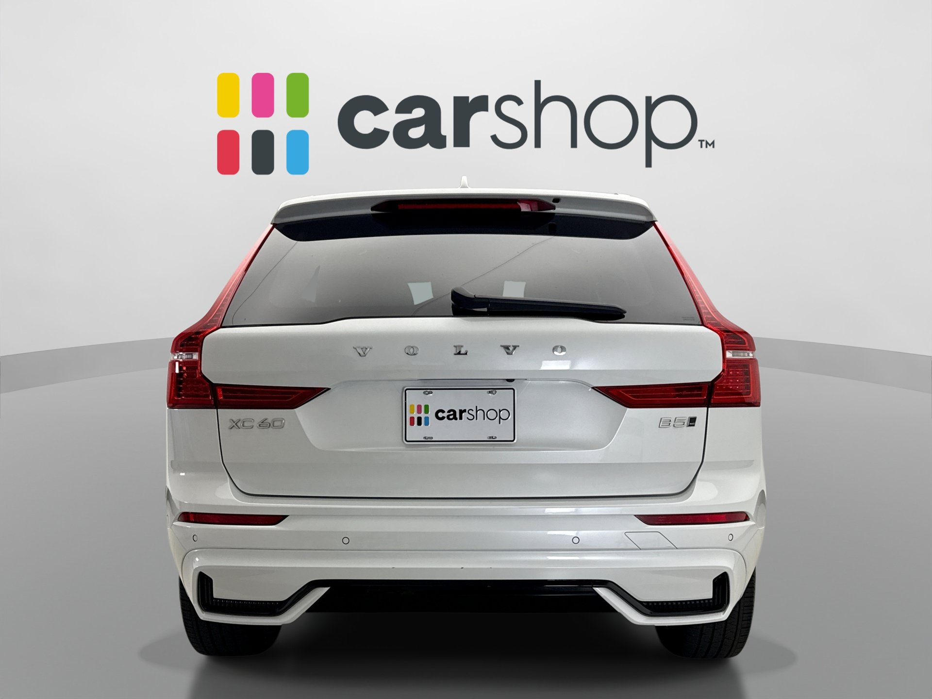 Used 2024 Volvo XC60 B5 Ultimate w/ Climate Package AWD/4WD image 4