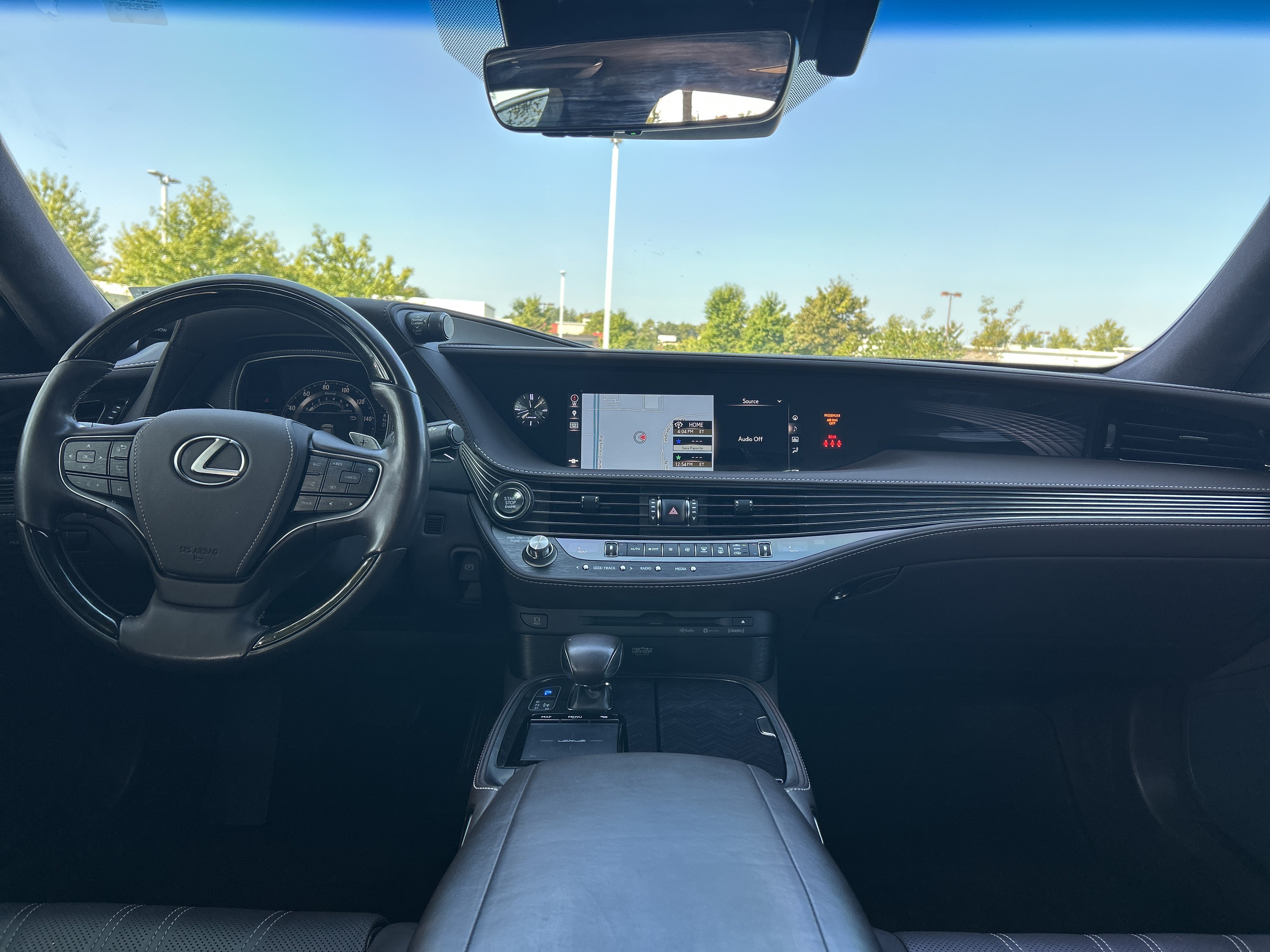 Used 2018 Lexus LS 500 w/ Interior Upgrade Package RWD image 29