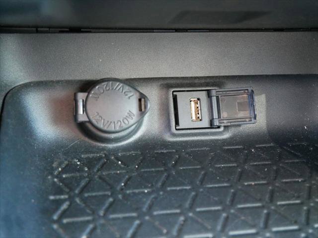 Certified 2021 Toyota RAV4 XLE image 22