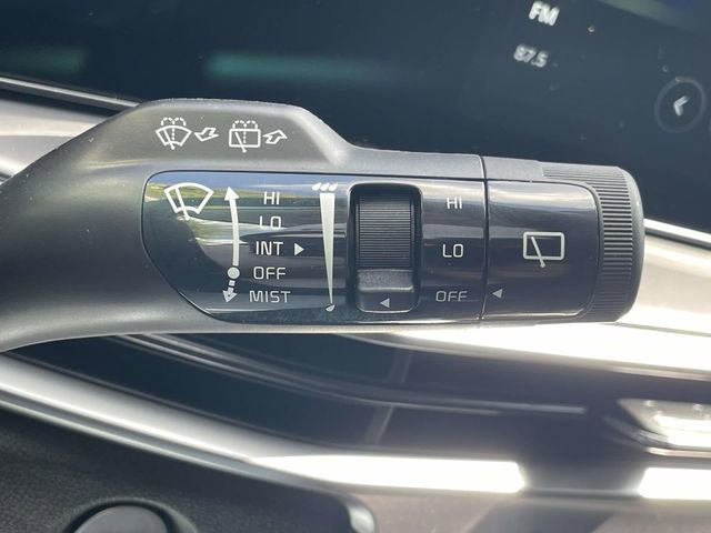 Certified 2026 Kia Sorento LX FWD image 31