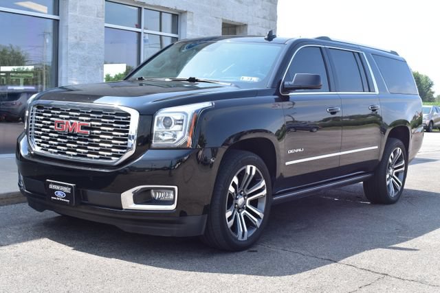 Used 2020 GMC Yukon XL Denali w/ Denali Ultimate Package AWD/4WD image 19