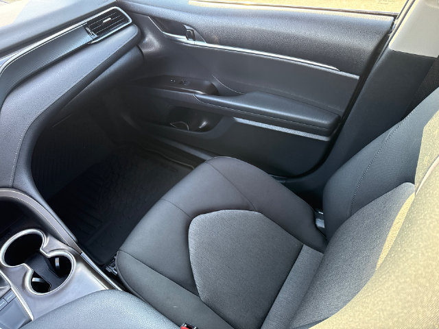 Used 2024 Toyota Camry LE FWD image 14