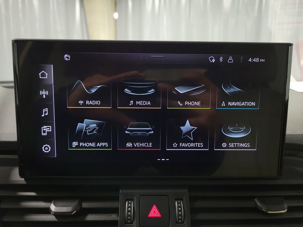 Used 2022 Audi Q5 2.0T Premium w/ Convenience Package image 19