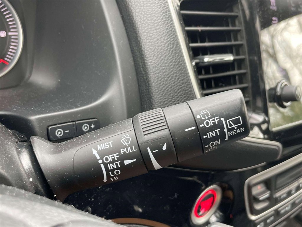 Certified 2022 Honda Pilot Touring image 25